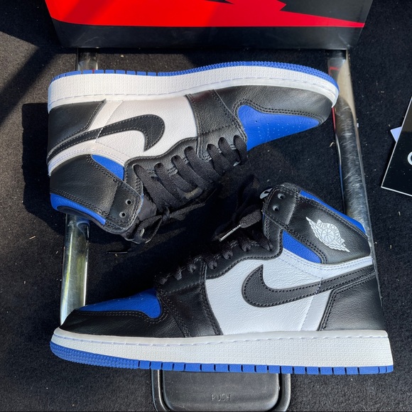Jordan 1 Royal Toe - Picture 4 of 11